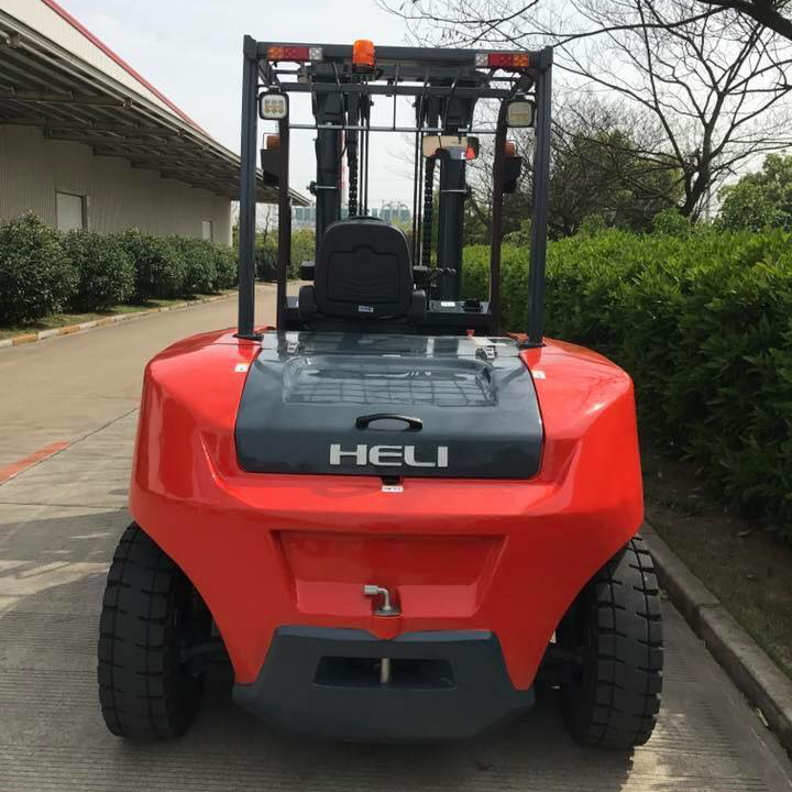 合力大小的电动叉车9-10吨