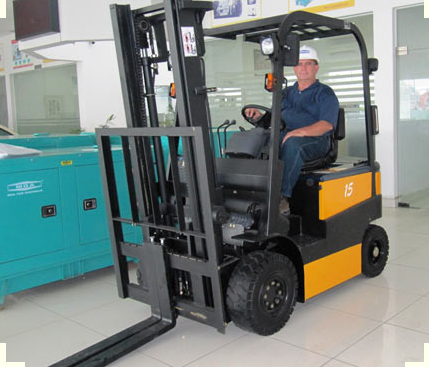 埃尔不变的叉车，在2017年先进发动机